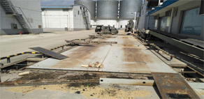 蘇州金鉆糧食局100噸電子地磅維修保養(yǎng)現(xiàn)場(chǎng) 蘇州金鉆糧食局100噸電子地磅維修保養(yǎng)現(xiàn)場(chǎng)