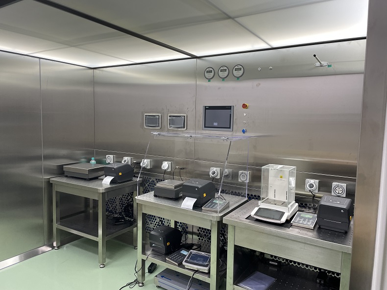 不銹鋼天平防震臺(tái)2 不銹鋼天平防震臺(tái)2